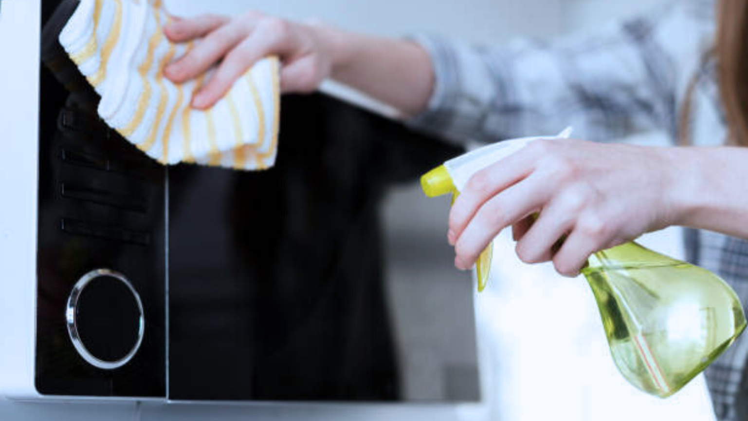 microwave cleaning hack